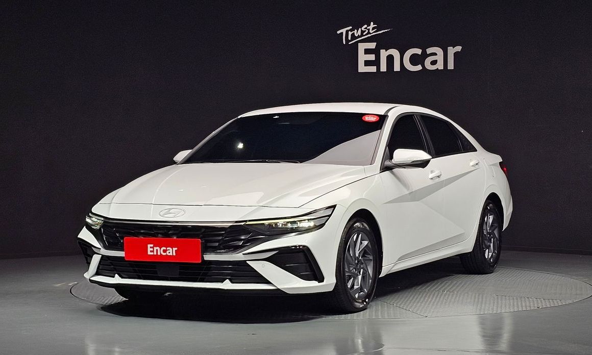 Hyundai AVANTE 2024