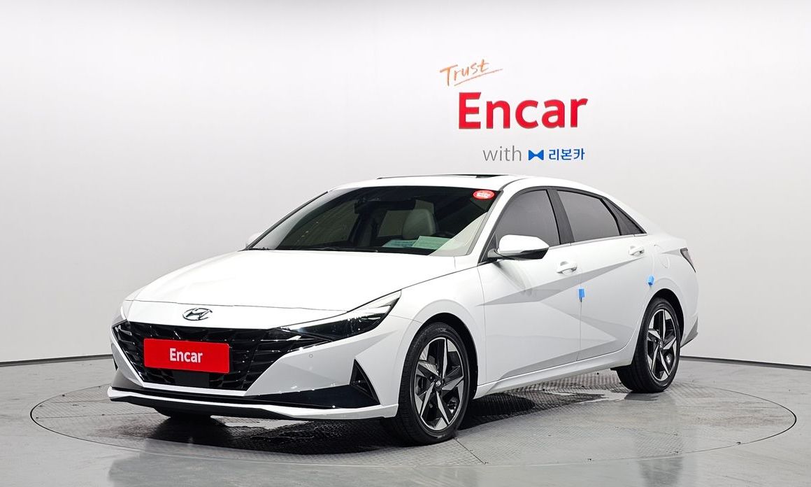 Hyundai AVANTE 2021
