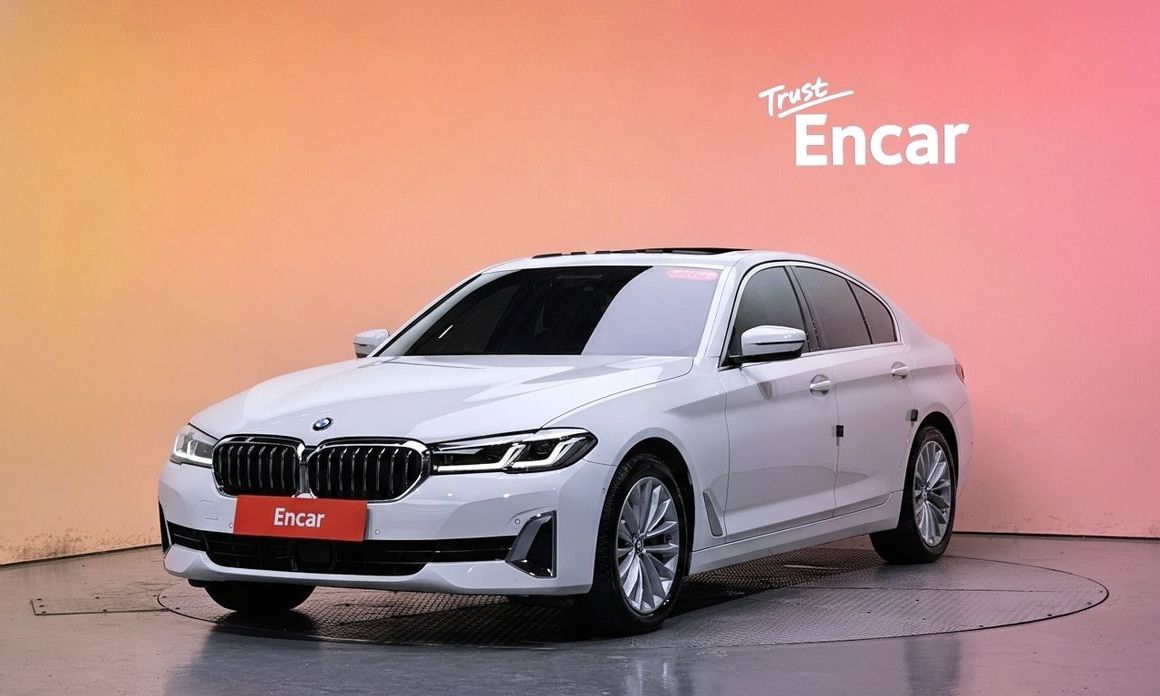 BMW 5-Series 2021
