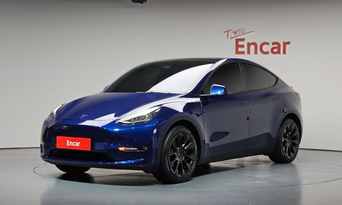 Tesla Model Y 2021