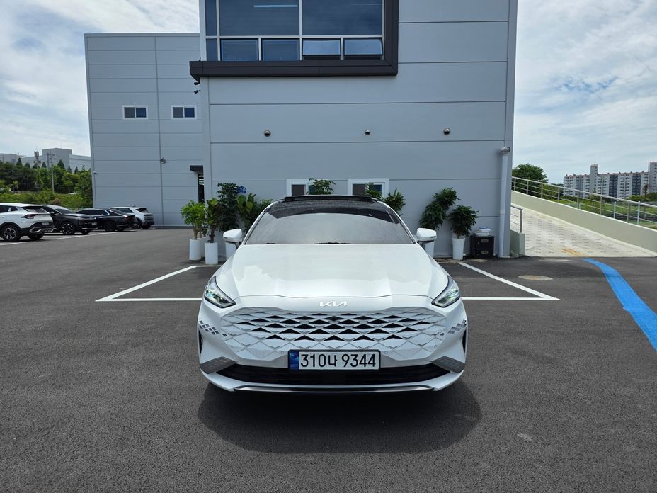 Kia K8 2023