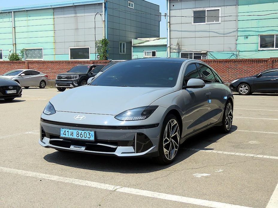 Hyundai Ioniq6 2023