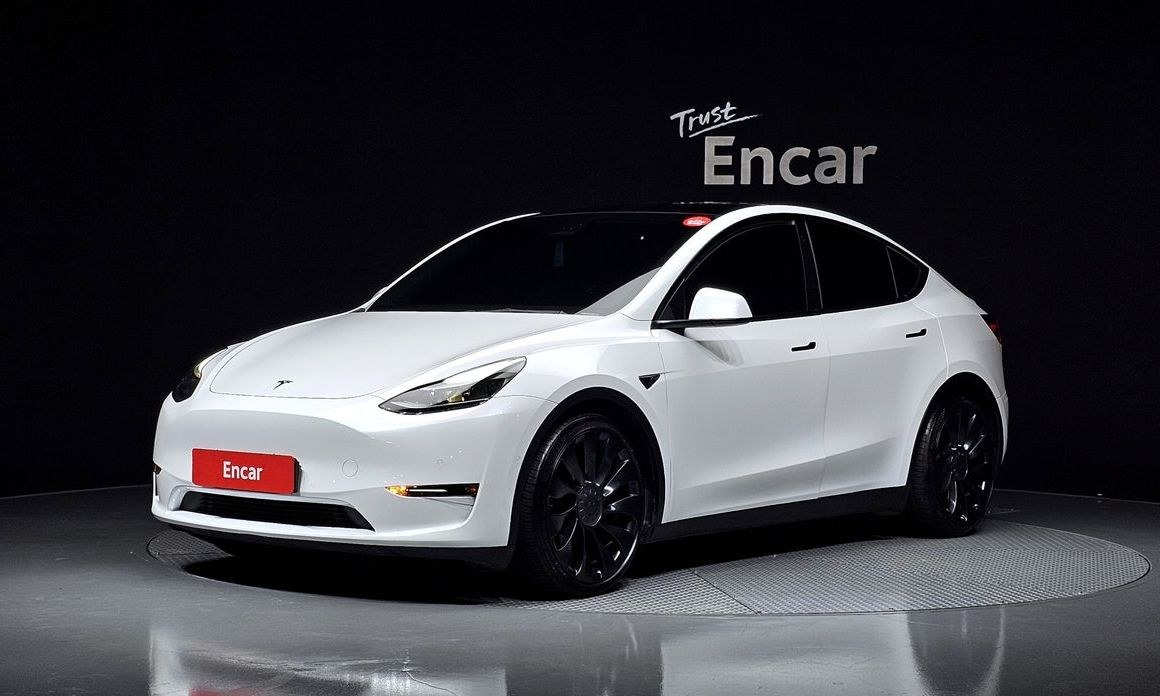 Tesla Model Y 2021