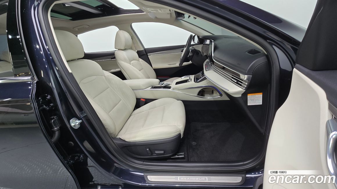 Hyundai Grandeur 2022