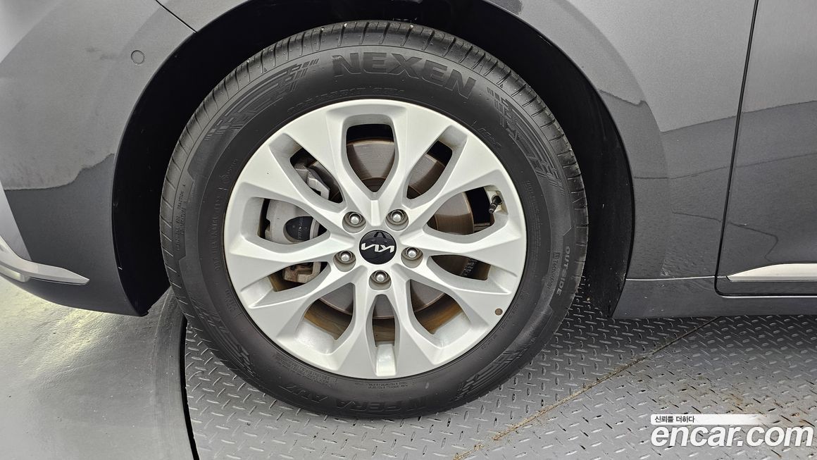 Kia K8 2023