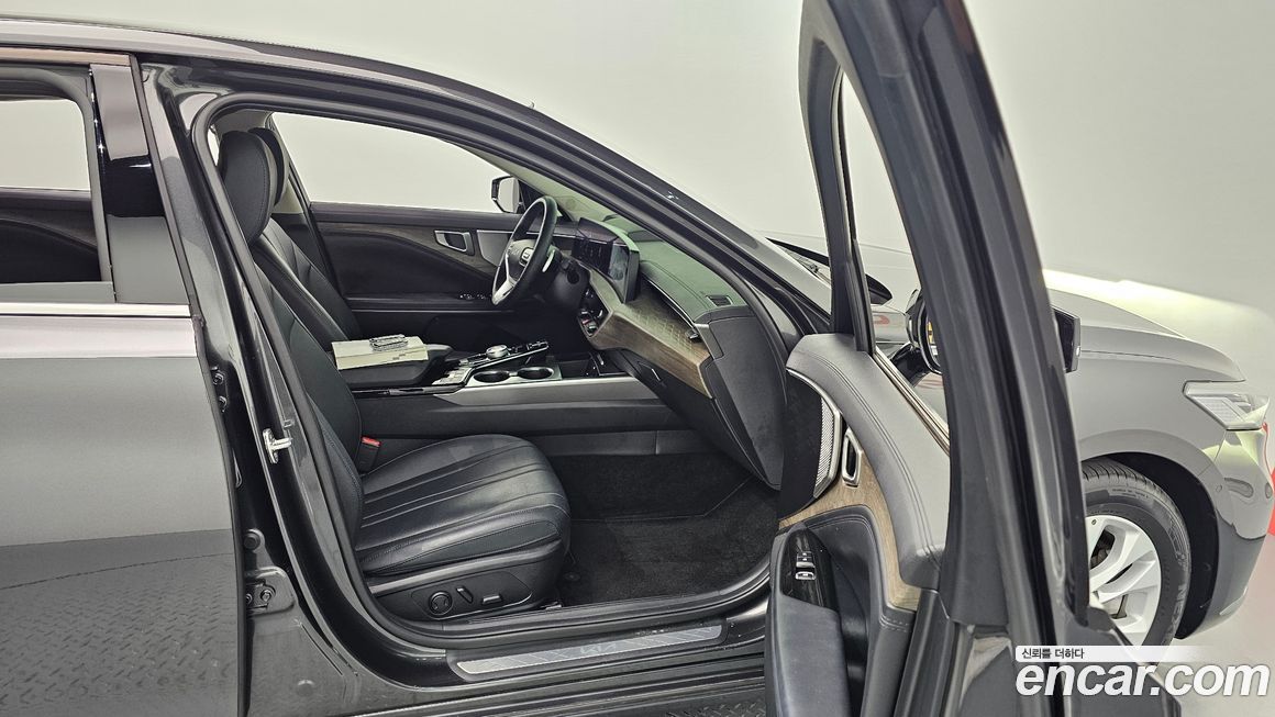 Kia K8 2023