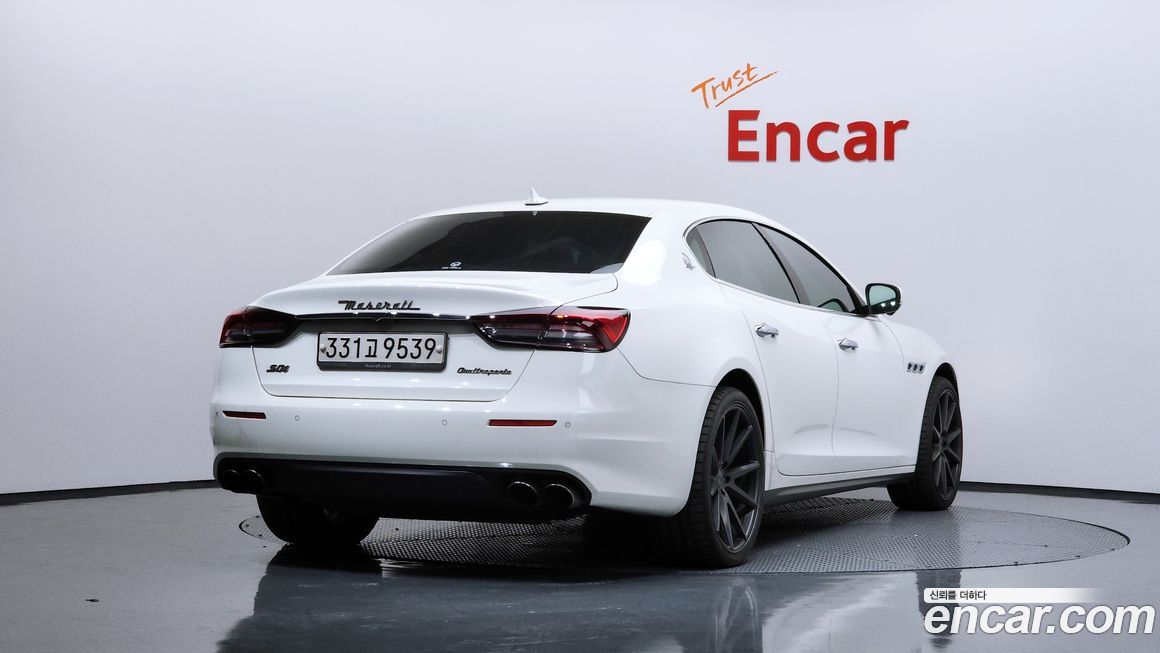 Maserati Quattroporte 2017