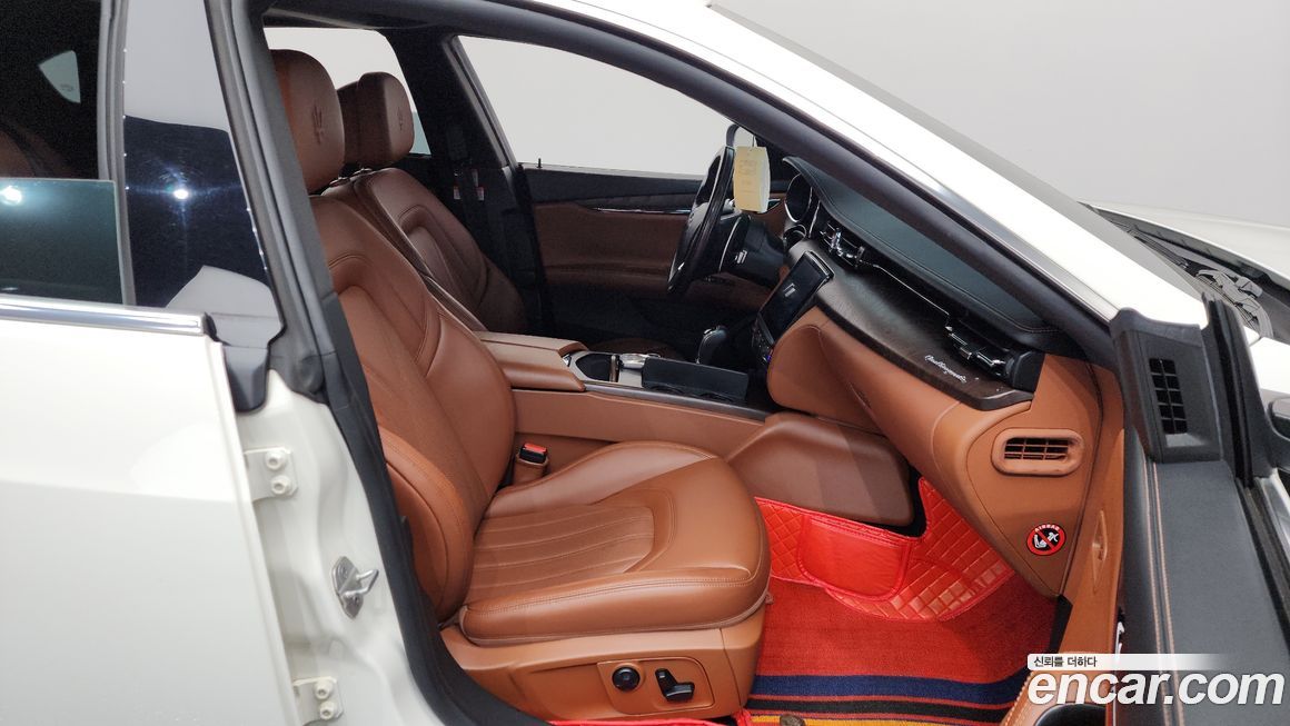 Maserati Quattroporte 2017