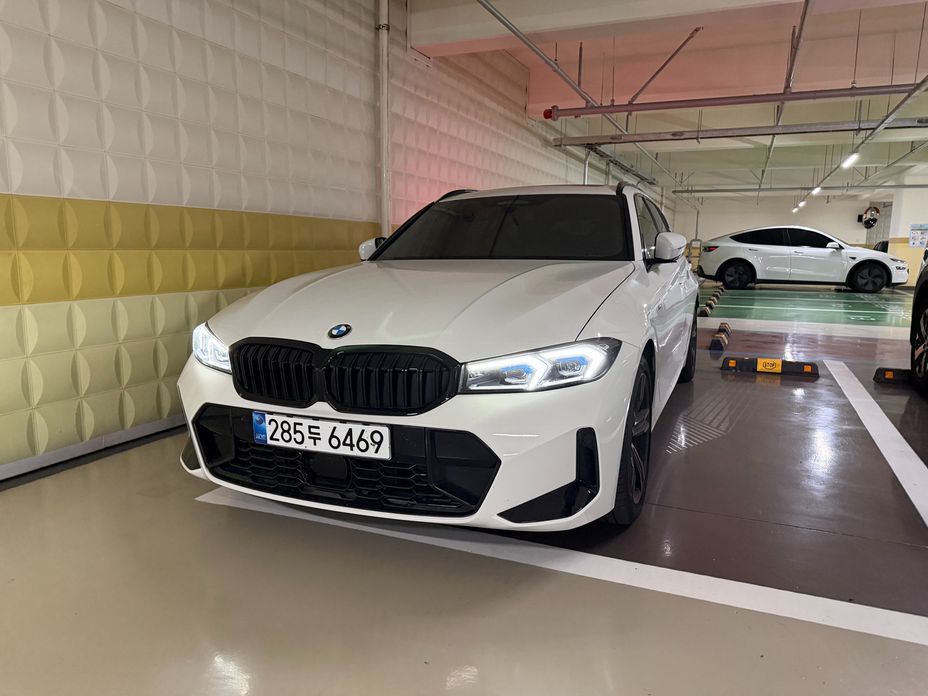 BMW 3-Series 2025