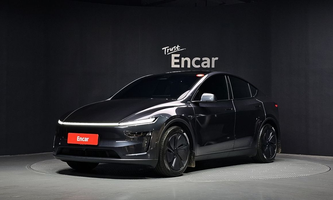 Tesla Model Y 2026