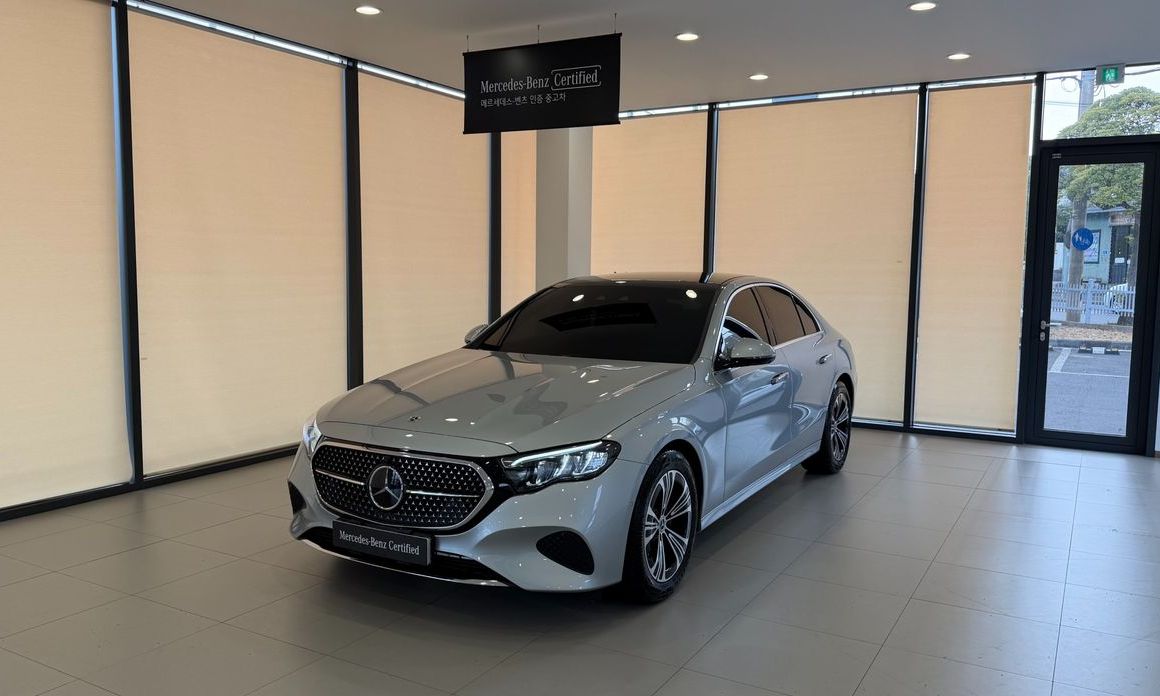 Mercedes-Benz E-Class 2026