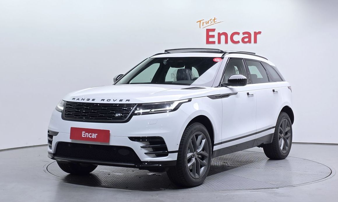 Land Rover Range Rover Velar 2026