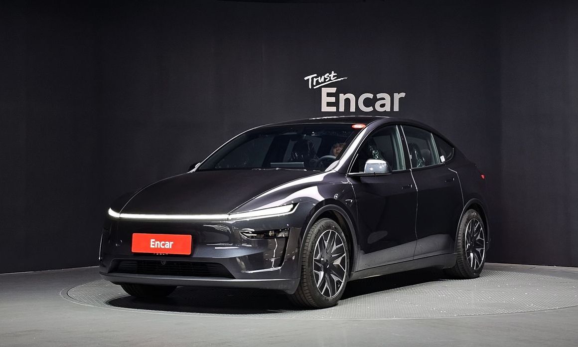 Tesla Model Y 2026