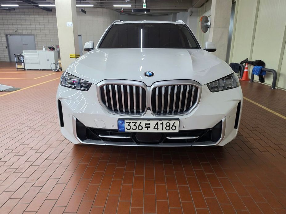 BMW X5 2024
