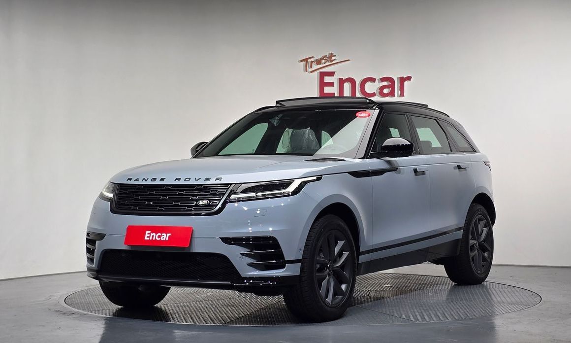 Land Rover Range Rover Velar 2026