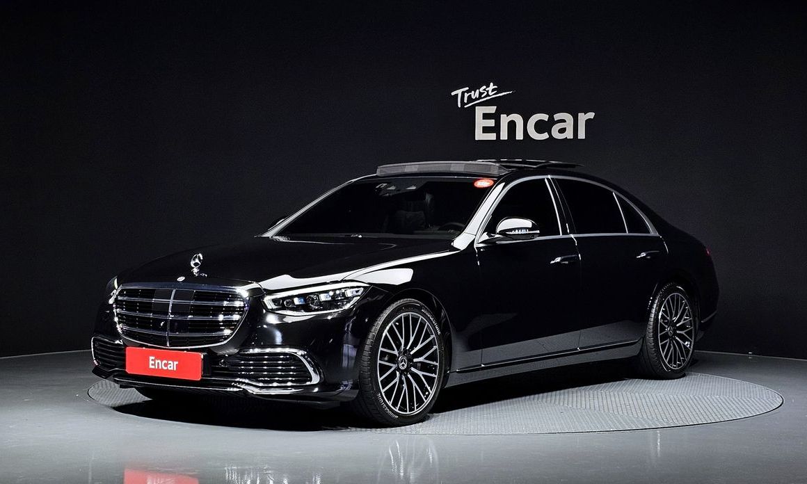 Mercedes-Benz S-Class 2025