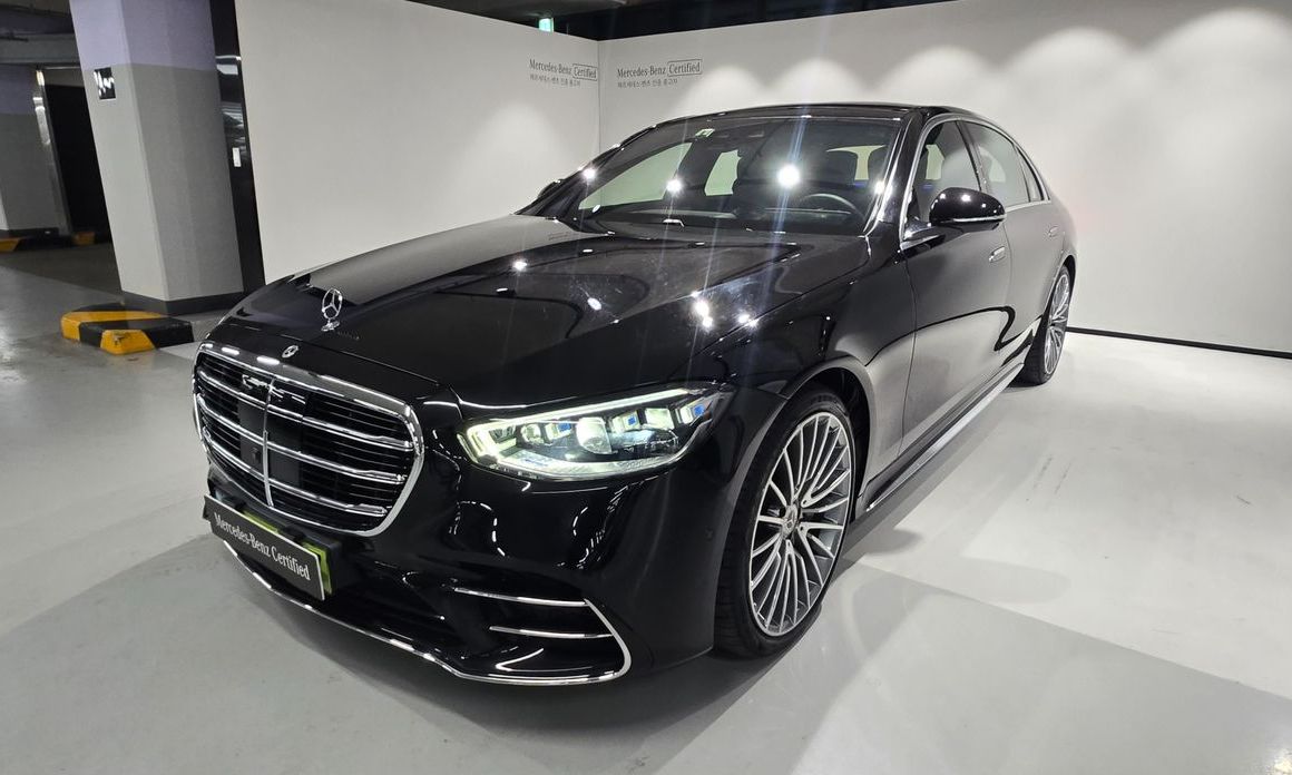 Mercedes-Benz S-Class 2025