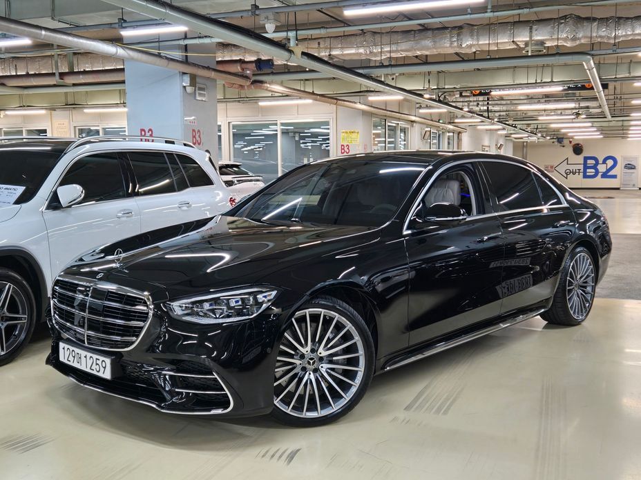 Mercedes-Benz S-Class 2026