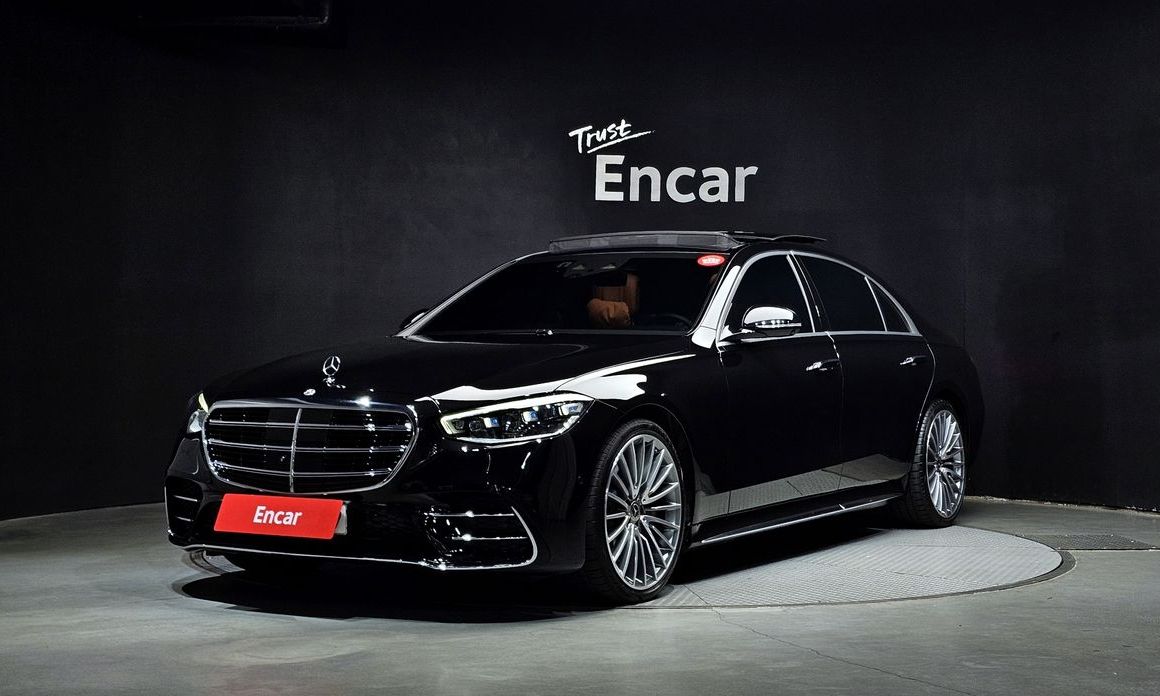 Mercedes-Benz S-Class 2025