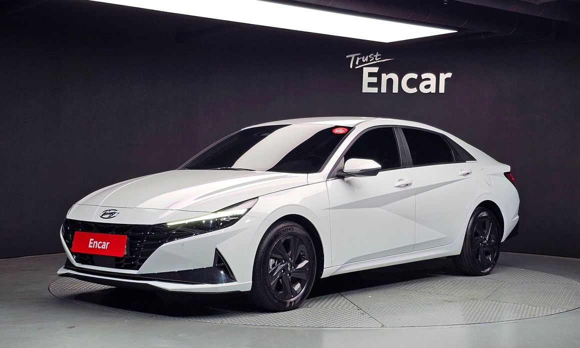 Hyundai AVANTE 2021