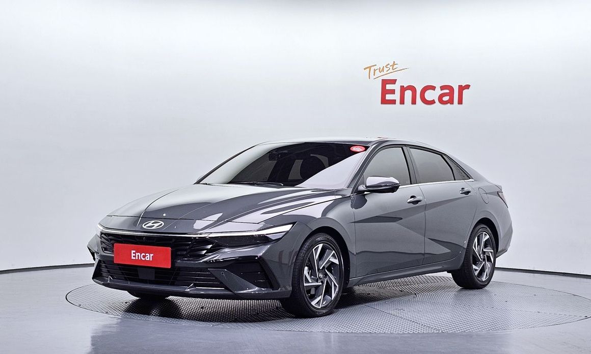 Hyundai AVANTE 2025