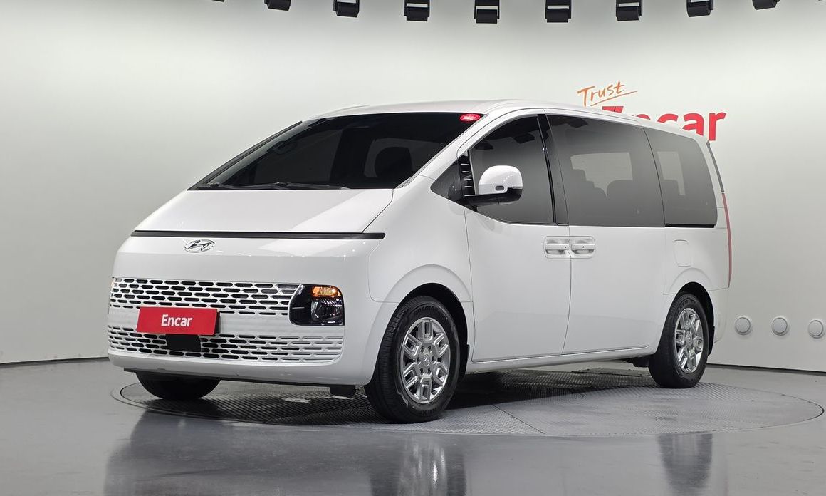 Hyundai Staria 2024