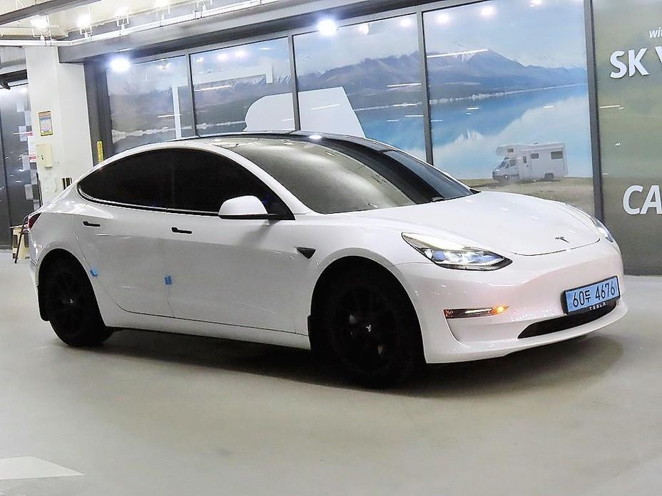 Tesla Model 3 2021