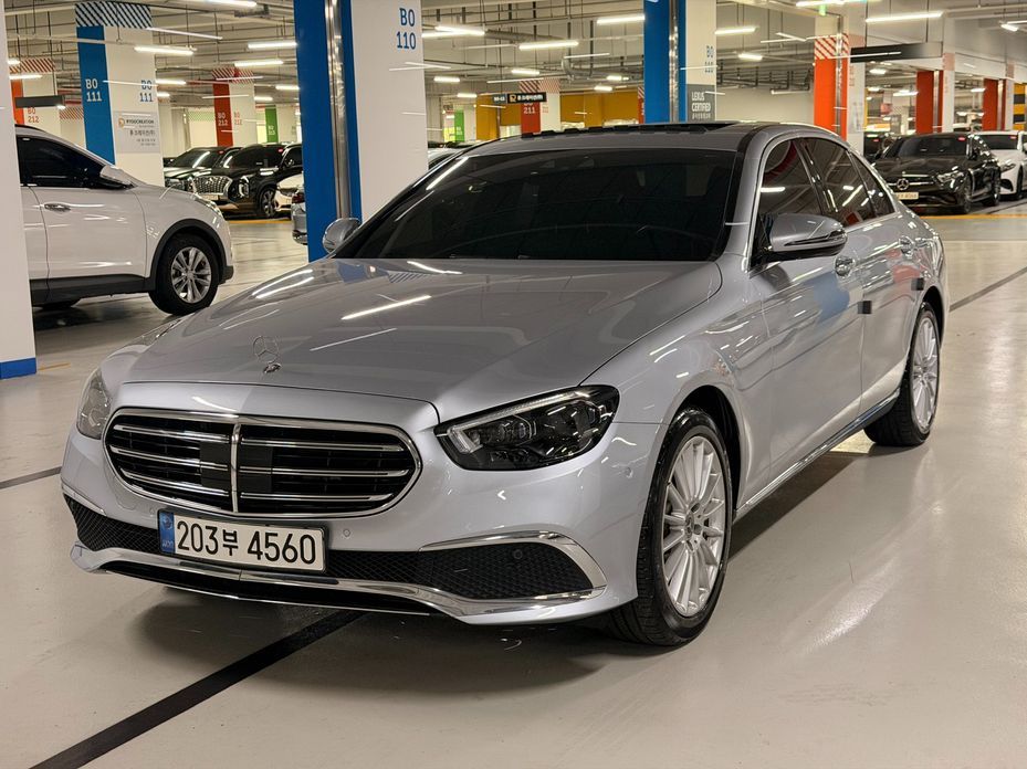 Mercedes-Benz E-Class 2021