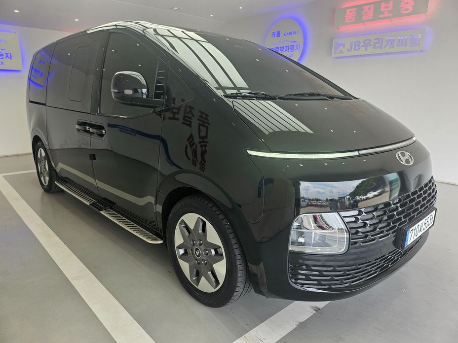 Hyundai Staria 2024