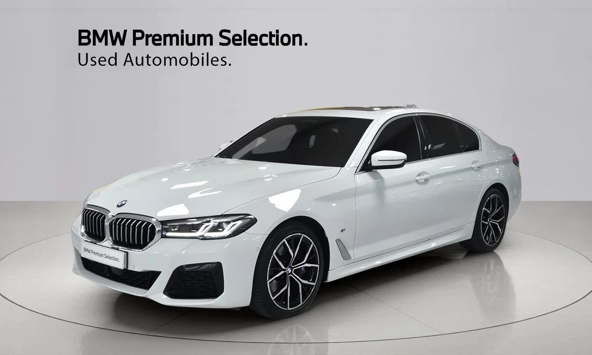 BMW 5-Series 2022