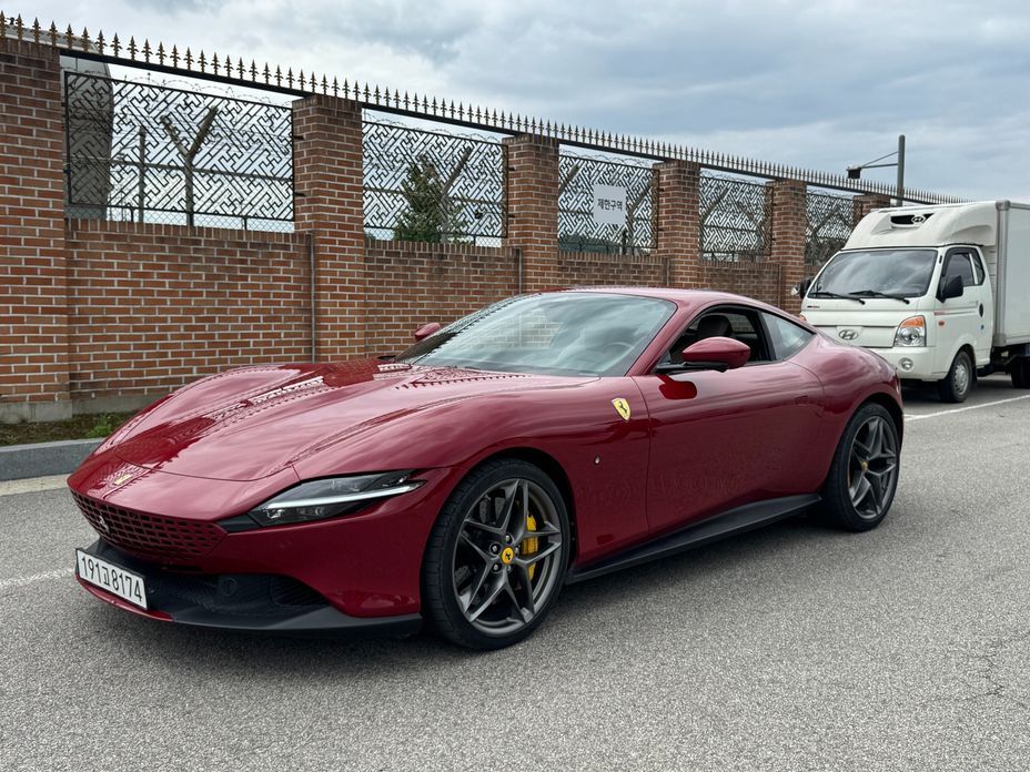 Ferrari Roma 2023