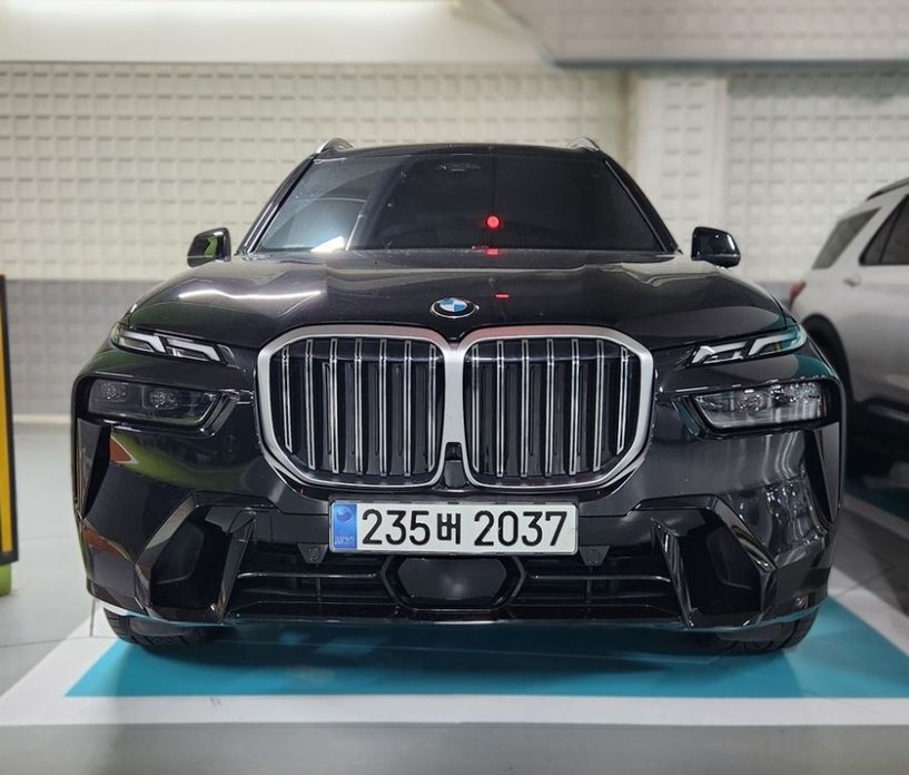 BMW X7 2024