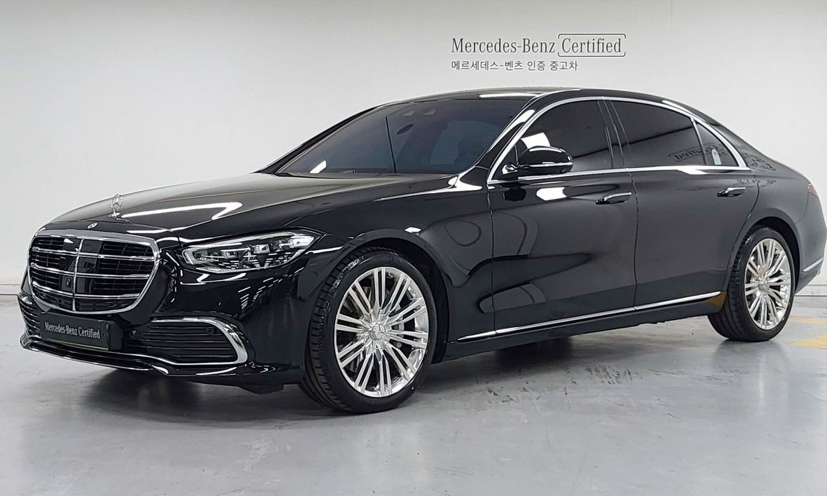 Mercedes-Benz S-Class 2024
