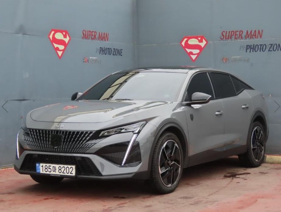 Peugeot 408 2024