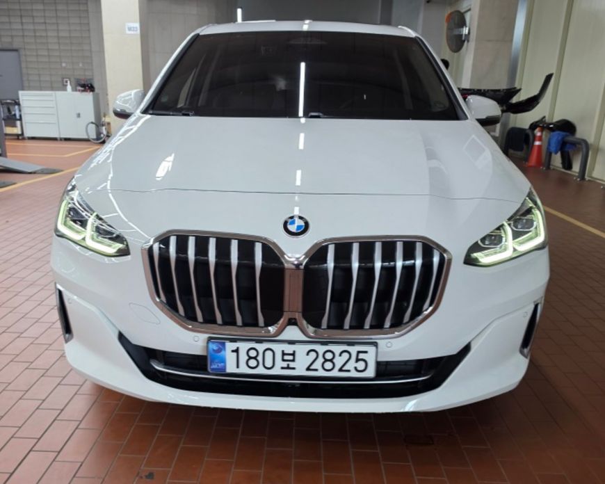 BMW 2-Series 2025