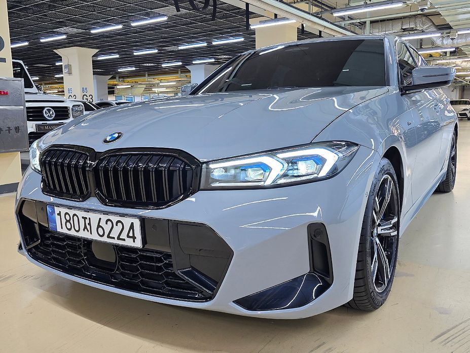 BMW 3-Series 2024