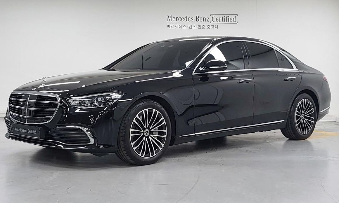 Mercedes-Benz S-Class 2025