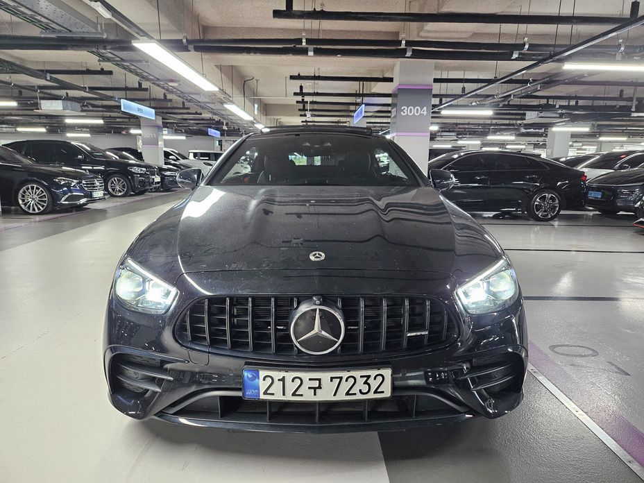 Mercedes-Benz E-Class 2023