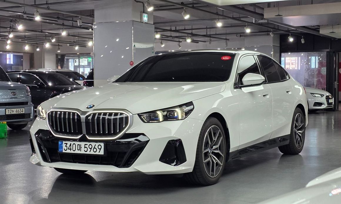 BMW 5-Series 2026