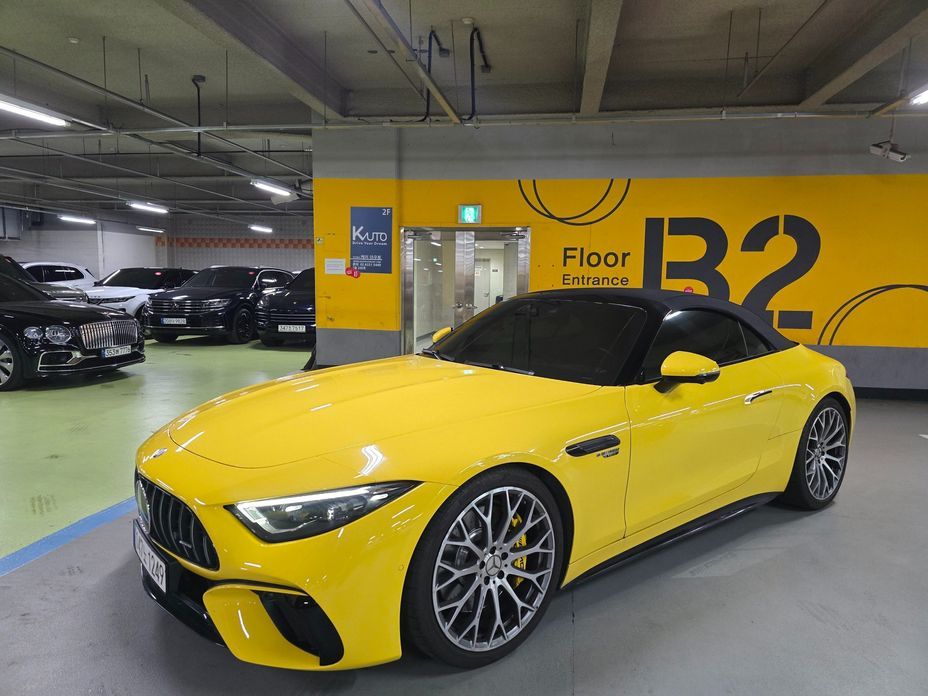Mercedes-Benz SL-Class 2023