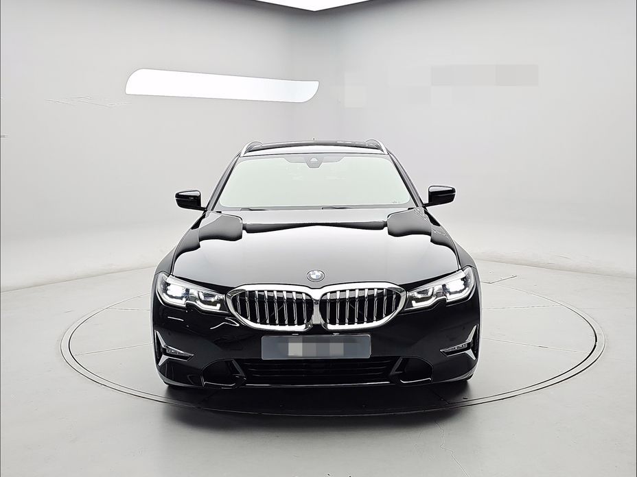 BMW 3-Series 2021