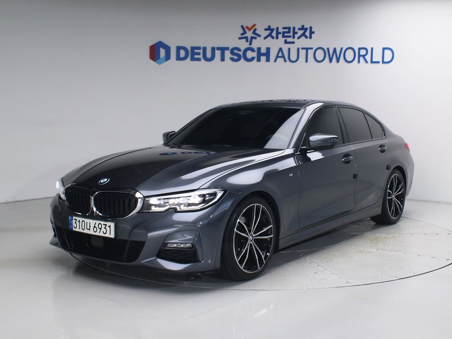 BMW 3-Series 2021