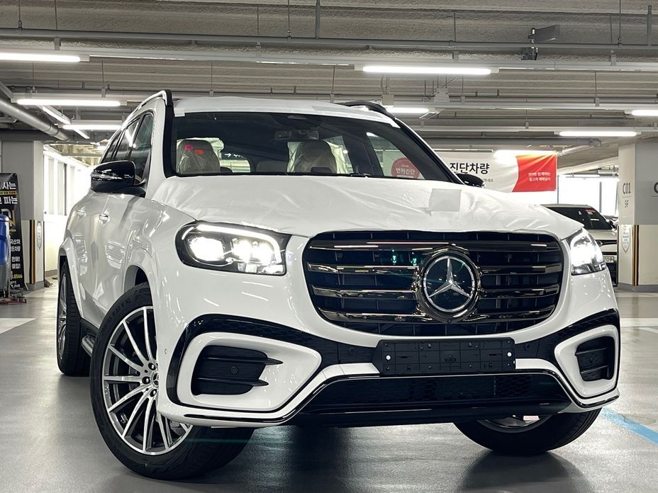 Mercedes-Benz GLS-Class 2026