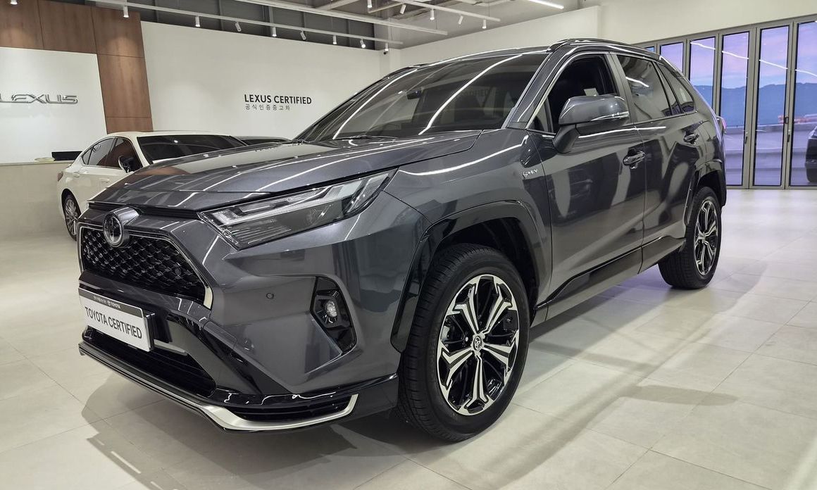Toyota RAV4 2025