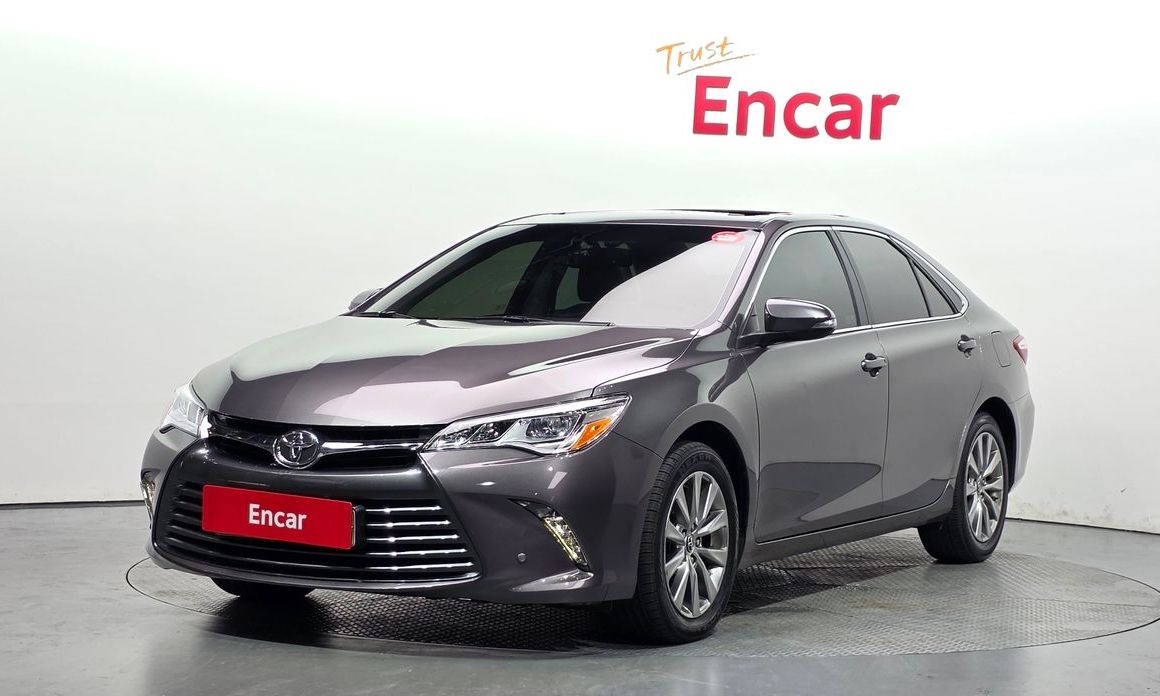 Toyota Camry 2015