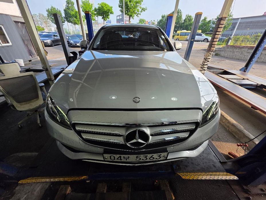 Mercedes-Benz E-Class 2017
