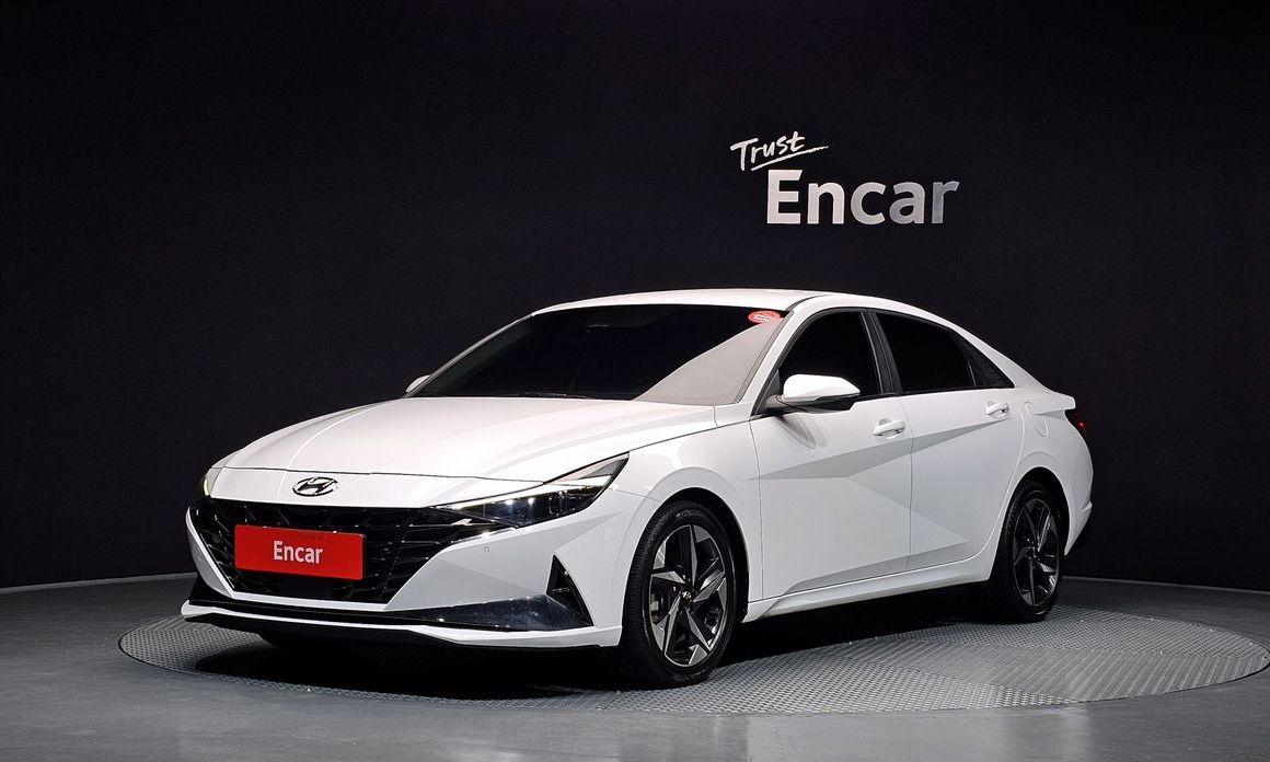 Hyundai AVANTE 2022
