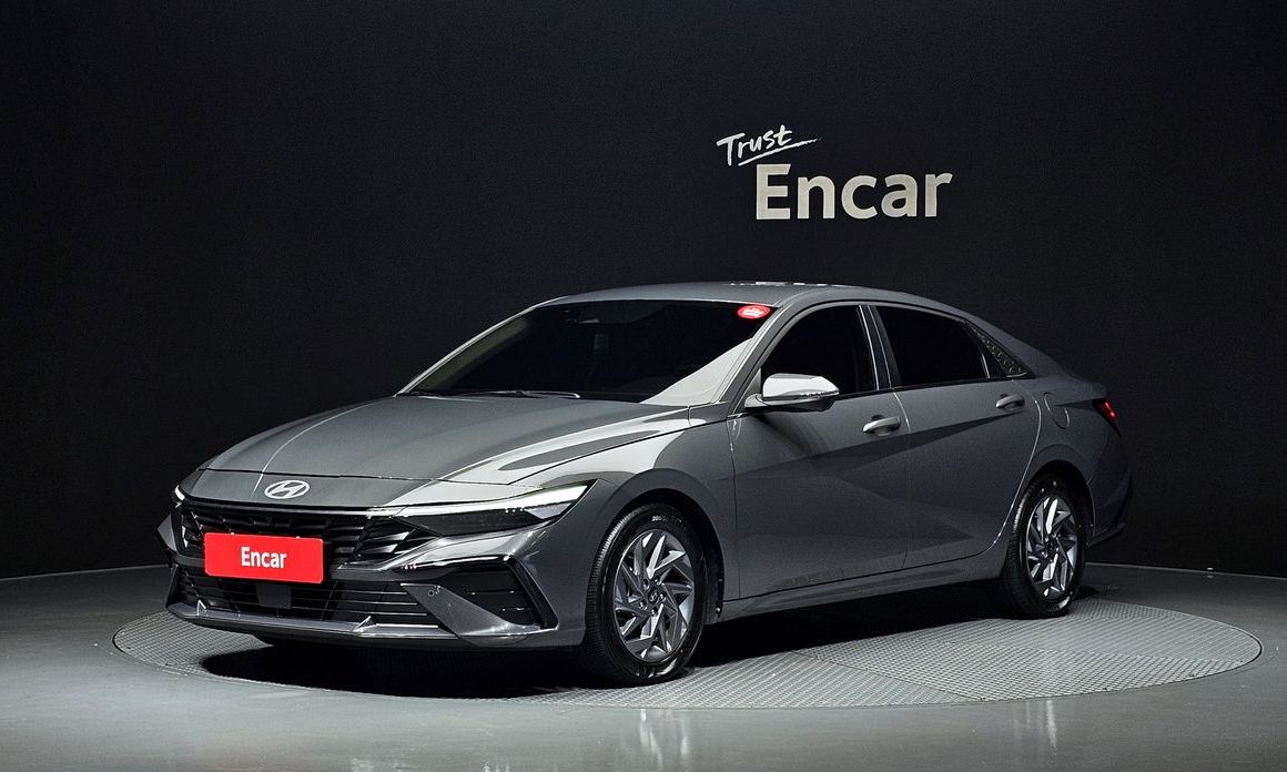 Hyundai AVANTE 2025