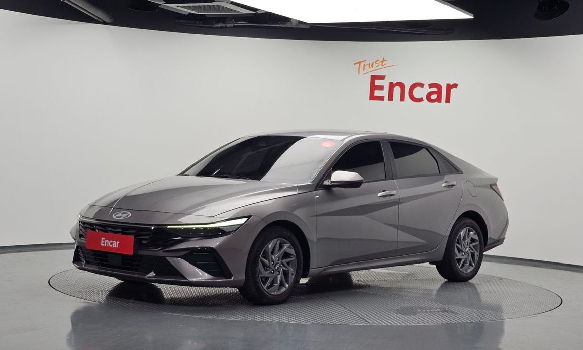 Hyundai AVANTE 2024