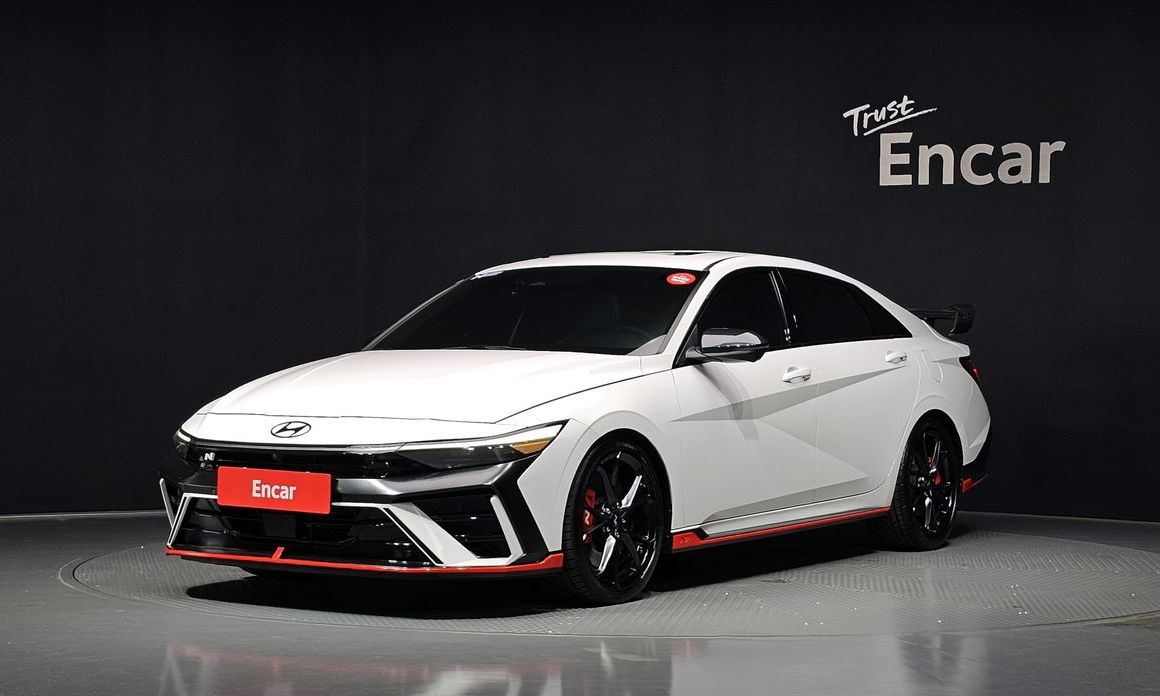 Hyundai AVANTE 2024